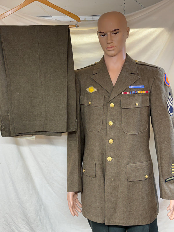 WW II ARMY DRESS UNIFORM