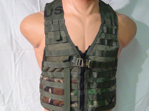 NEW GENUINE ISSUE MILITARY FLC (FIGHTING LOAD CARRIER)VEST.FULLY ADJUSTABLE TO FIT ALL SIZES