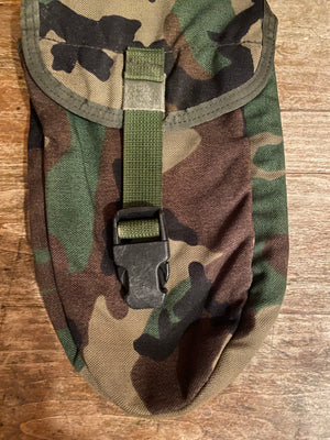 ACU ENTRENCHING TOOL CARRIER POUCH, CONDITION-EXCELLENT TO NEW