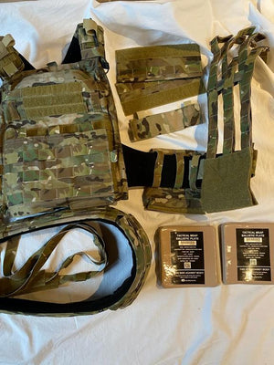 CRYE PRECISION Adaptive Vest System (AVS), SIZE-LARGE "MANY ACCESSORIES INCLUDED"