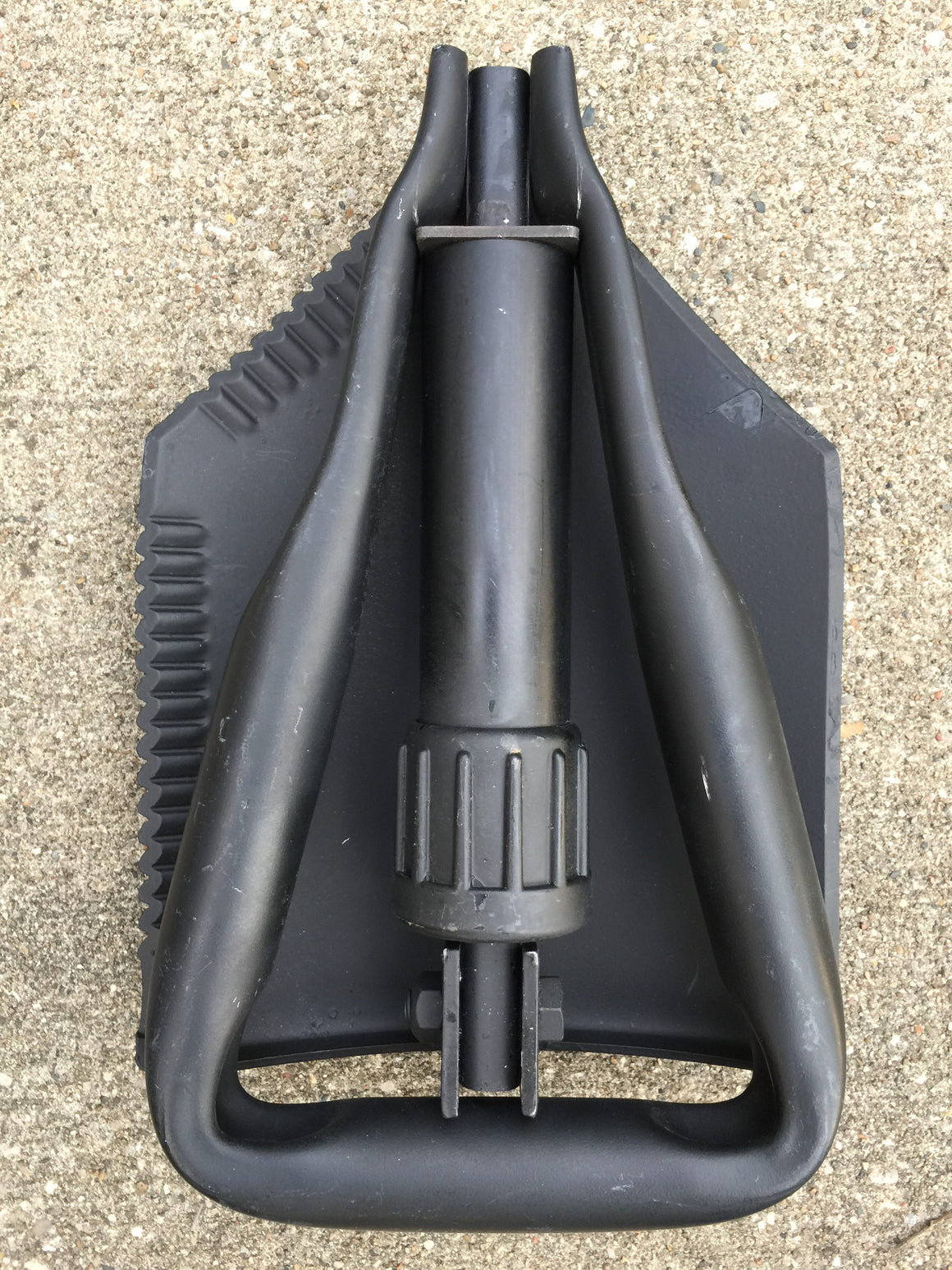 Entrenching Equipment