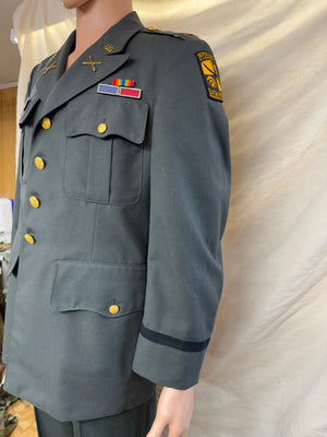 Authentic 80’s U.S. Army Officers Jacket Size 40S Named
