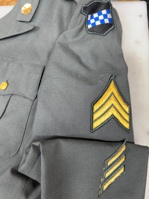Original US Army Green Service Uniform Vietnam Era 40R Jacket