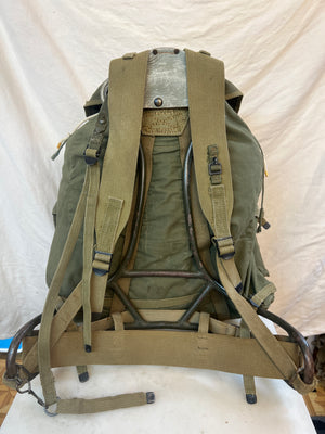 50s 米軍　実物　M−1942 マウンテンリュックサック RUCK SACK s-l400.jpg