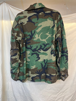 US Military Issue Woodland BDU Camo - Combat Coat Mens XL Reg “NEW Old Stock “