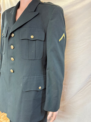 Original US Army Green Service Uniform Vietnam Era 43R Jacket