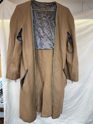 U.S. VIETNAM WAR GREY ALL WEATHER TRENCH COAT W/ LINER SIZE 44REG - DATE UNKNOWN