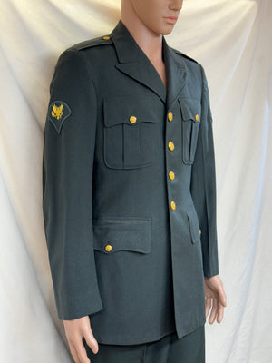Original US Army Green Service Uniform Vietnam Era 34L Jacket-Named