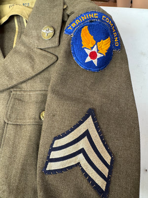 WW2 U.S.A.A.F. Uniform Dress Jacket W/ Command Patch,Rank,Named & Dated 1942