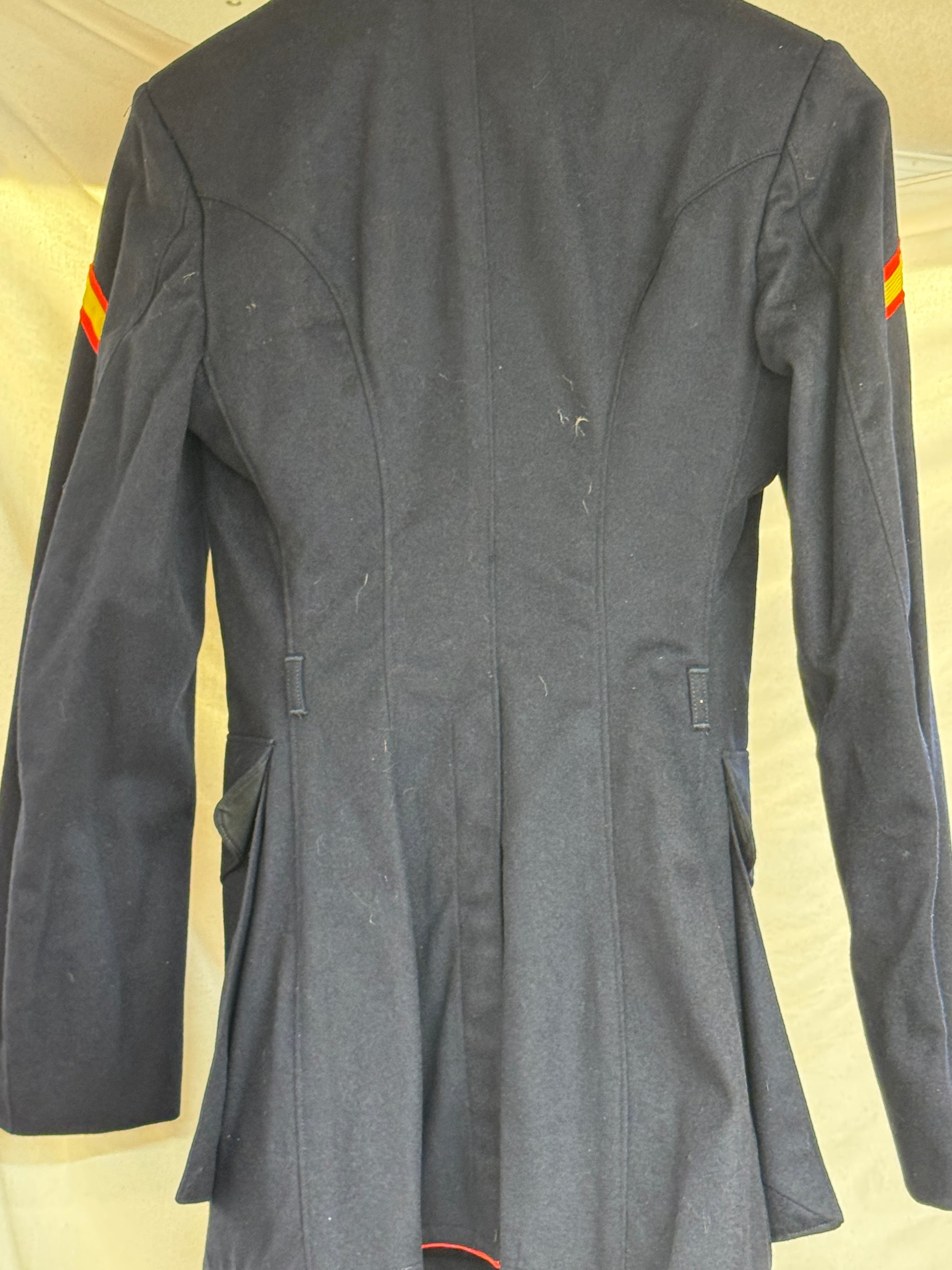 USMC Marine Corps Enlisted Dress Blues Blouse/Jacket Uniform(NAMED) - LockNWalkHarness USMC Marine Corps Enlisted Dress Blues Blouse/Jacket Uniform(NAMED) - LockNWalkHarness