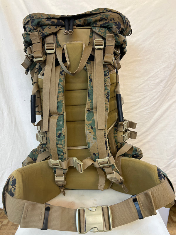 ILBE Main Pack (MARPAT) - LockNWalkHarness