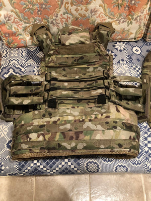 S.O. TECH MULICAM VIPER RELEASABLE PLATE CARRIER W/BELT SYSTEM + POUCHES SIZE LARGE